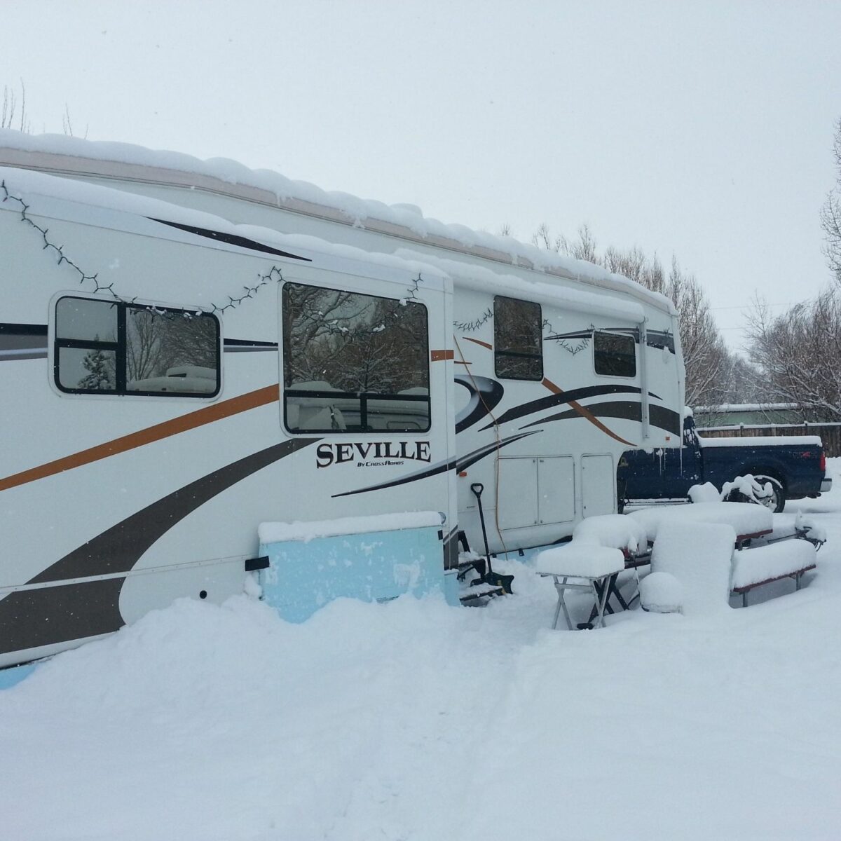 how to keep rv pipes from freezing